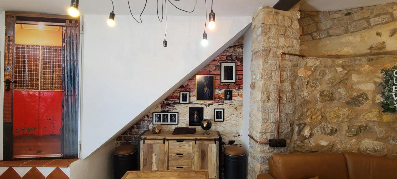 Casa Cueva A-tipica Holiday home *
