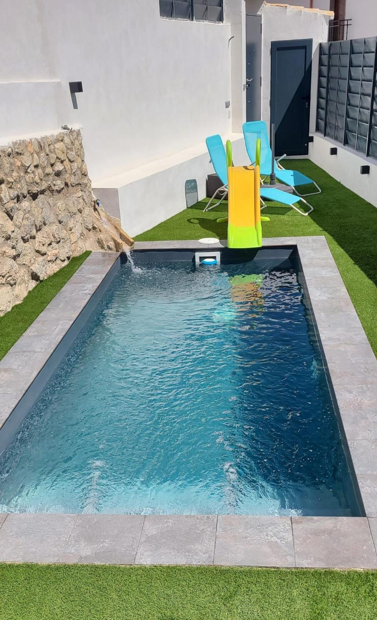Casa Cueva A-tipica *